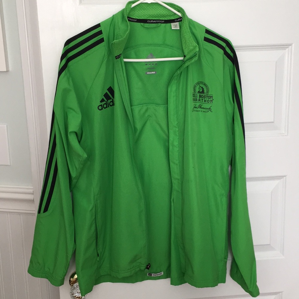 Adidas official Boston Marathon track jacket sz s